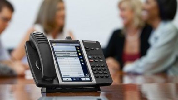 VoIP Advantages and Disadvantages for Small to Medium-Sized Business